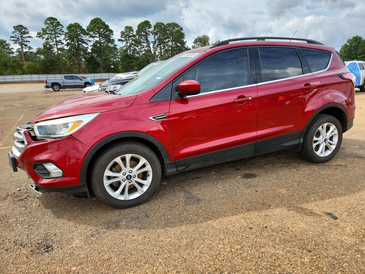 2018 FORD ESCAPE SE | 1FMCU0GD6JUD28927 | UPCARS