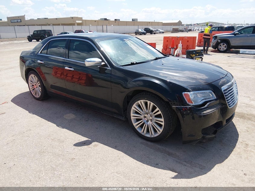 2013 CHRYSLER 300C | 2C3CCAETXDH519964 | UPCARS