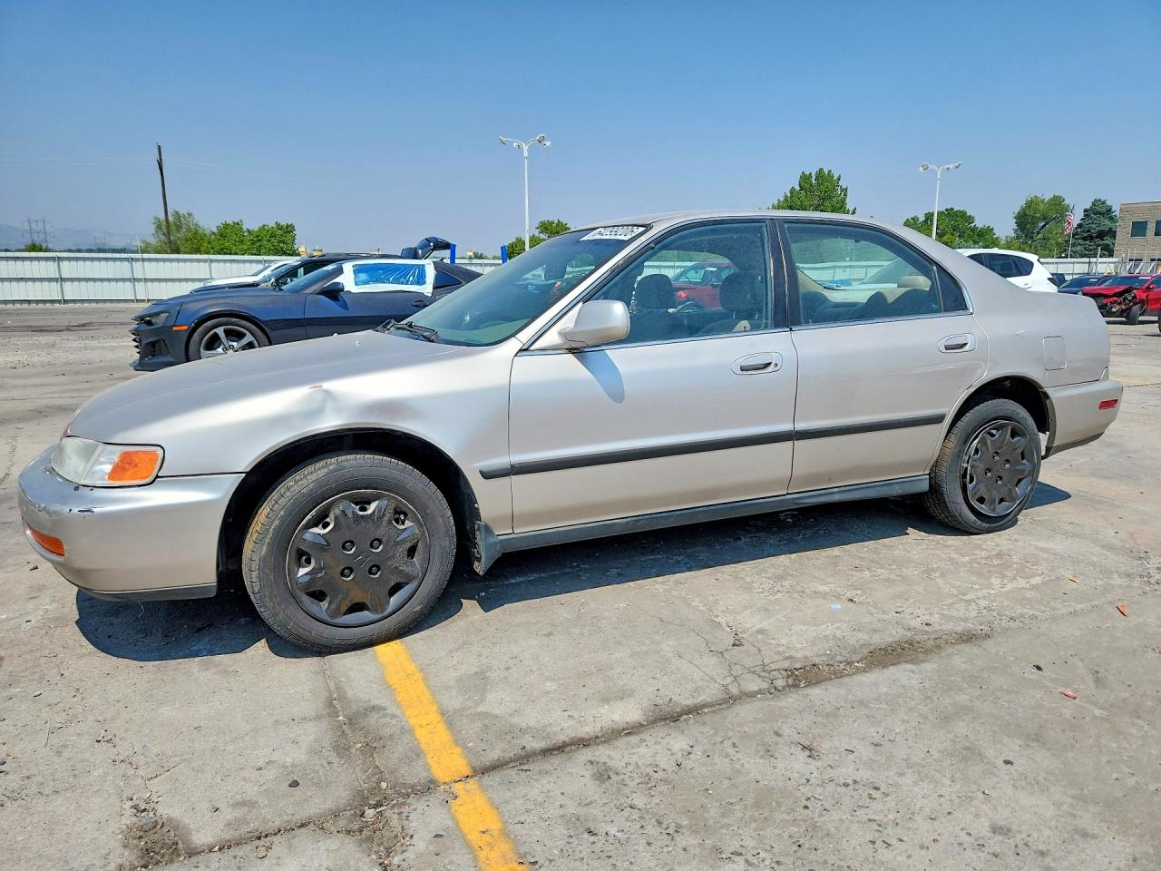 1997 HONDA ACCORD LX | 1HGCD5639VA207621 | UPCARS