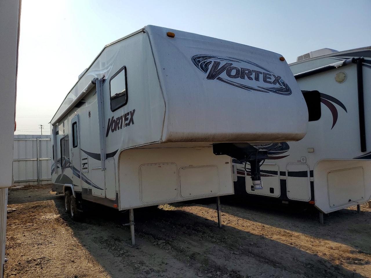 2014 THOR VORTEX RECREATION MVP VORTEX CAMPER | 4XTFS3125CC575055 | UPCARS