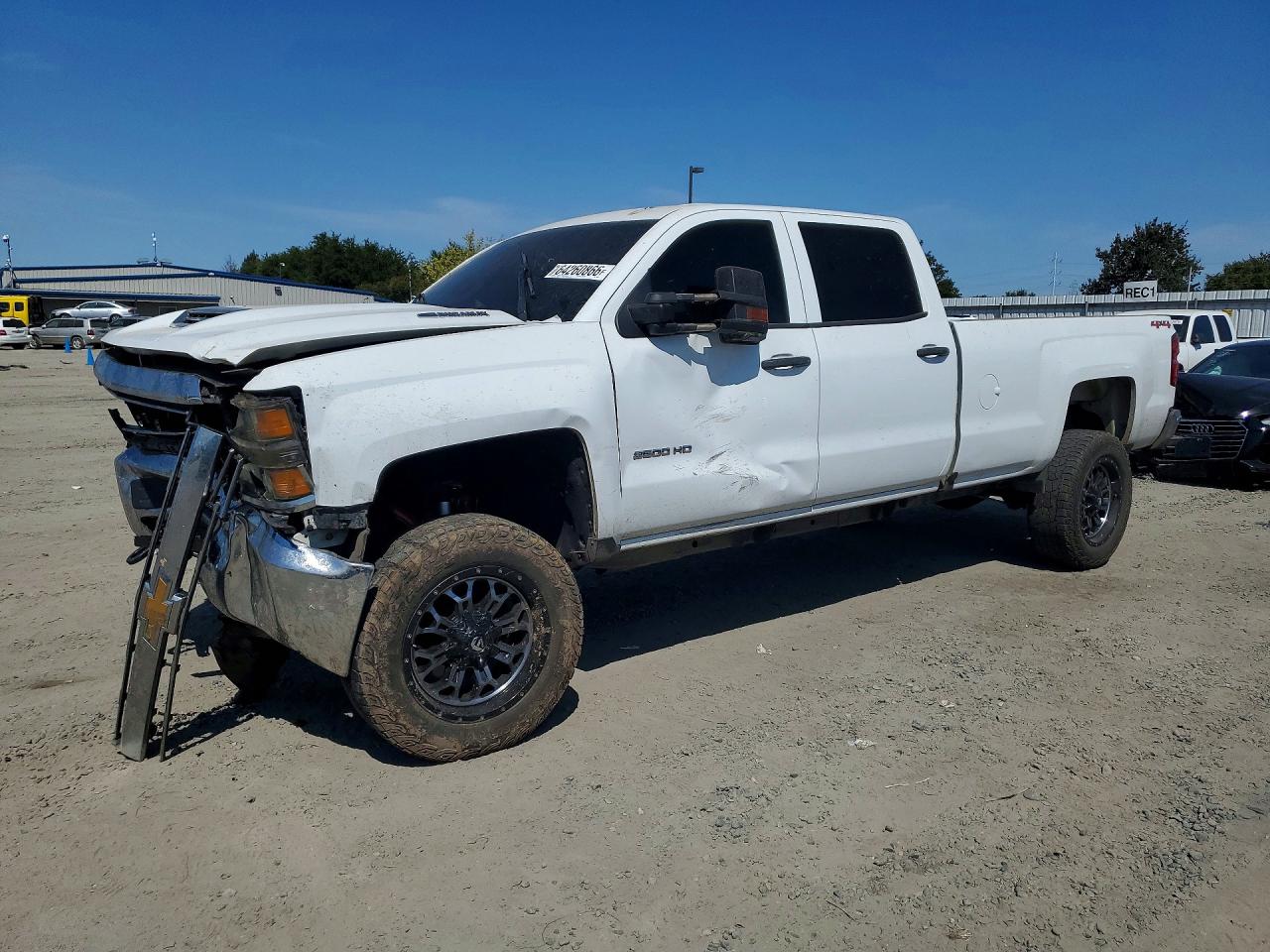 2017 CHEVROLET SILVERADO K2500 HEAVY DUTY | 1GC1KUEY3HF165635 | UPCARS