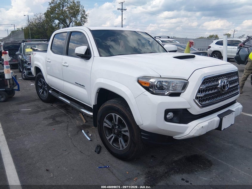 2017 TOYOTA TACOMA TRD SPORT | 3TMCZ5AN5HM116975 | UPCARS
