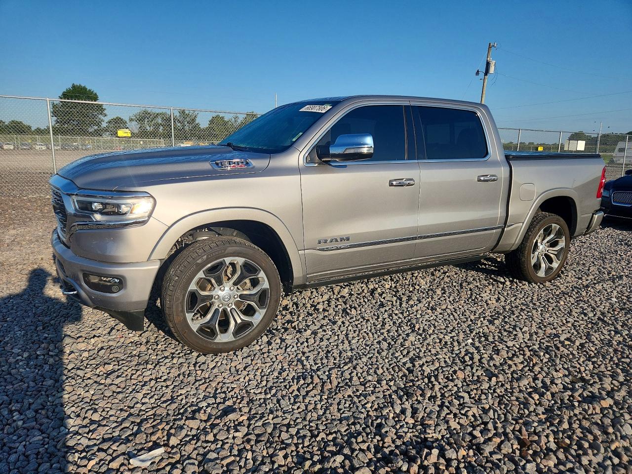 2021 RAM 1500 LIMITED | 1C6SRFHM3MN562242 | UPCARS