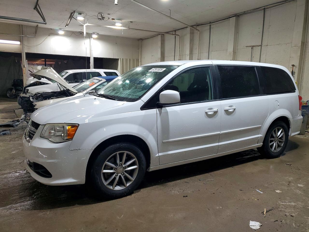 2016 DODGE CARAVAN SE | 2C4RDGBG0GR343681 | UPCARS
