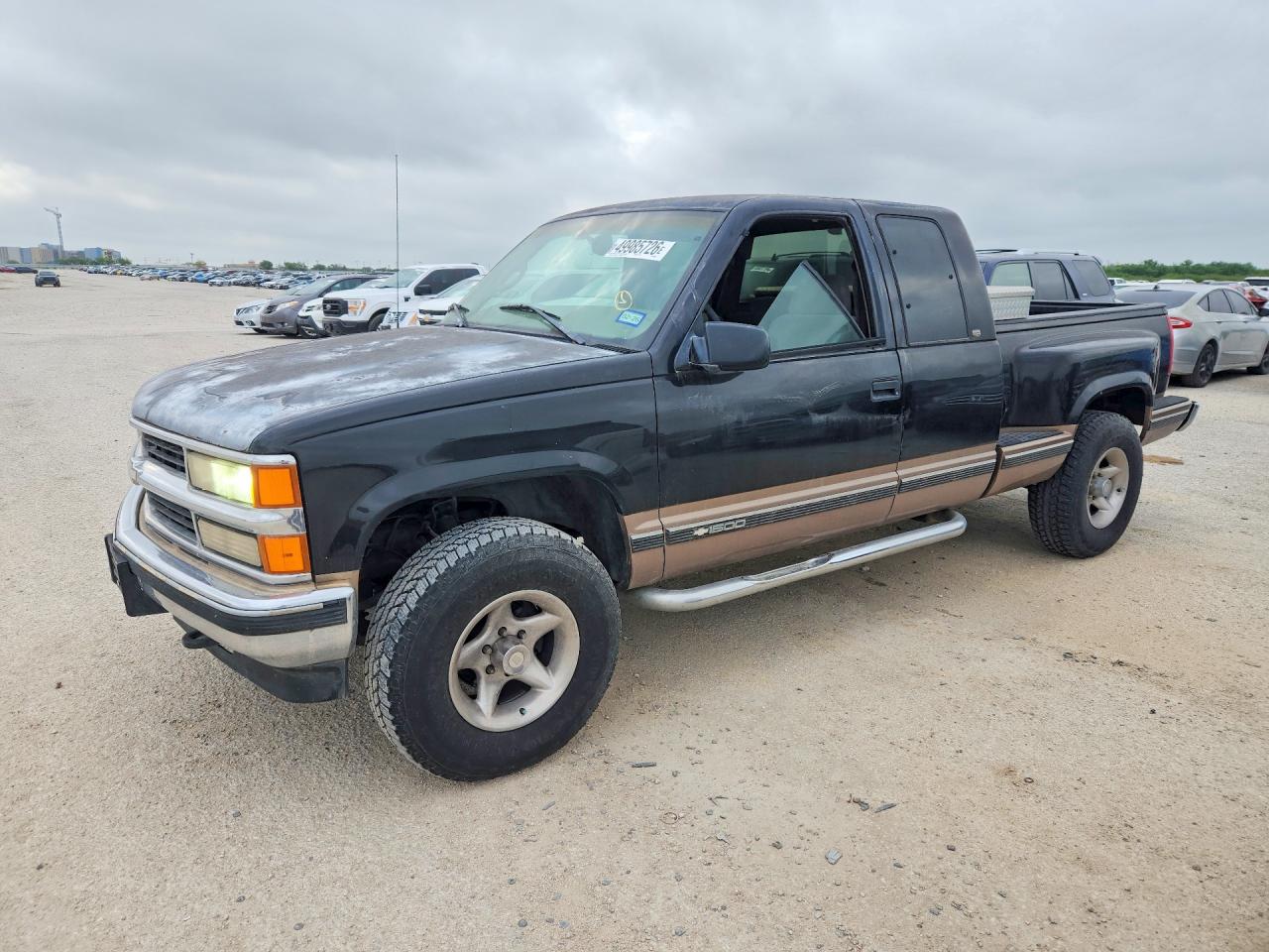 1997 CHEVROLET GMT K1500 | 2GCEK19R3V1225922 | UPCARS