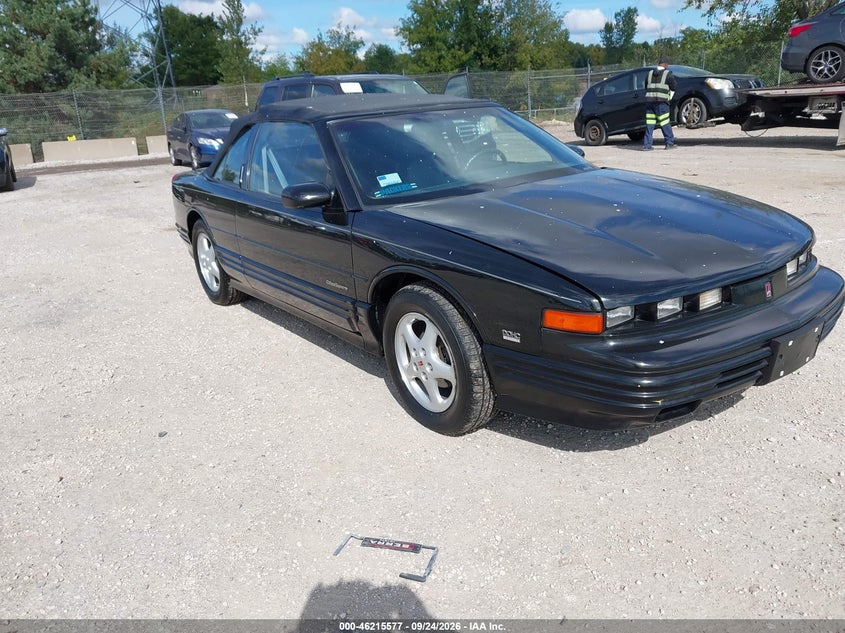 1994 OLDSMOBILE CUTLASS SUPREME | 1G3WT35X7RD393879 | UPCARS