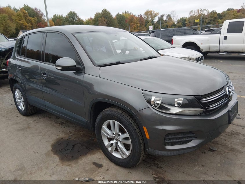 2013 VOLKSWAGEN TIGUAN S | WVGBV3AX8DW592253 | UPCARS