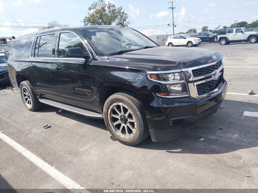 2016 CHEVROLET SUBURBAN LT | 1GNSCHKC1GR146863 | UPCARS