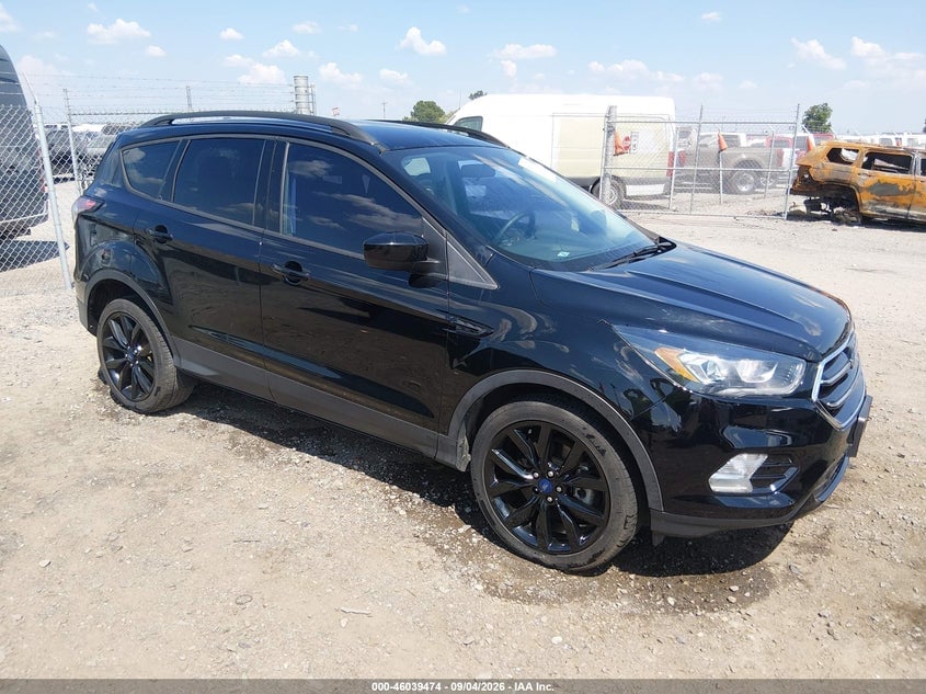 2017 FORD ESCAPE SE | 1FMCU0G91HUE30044 | UPCARS