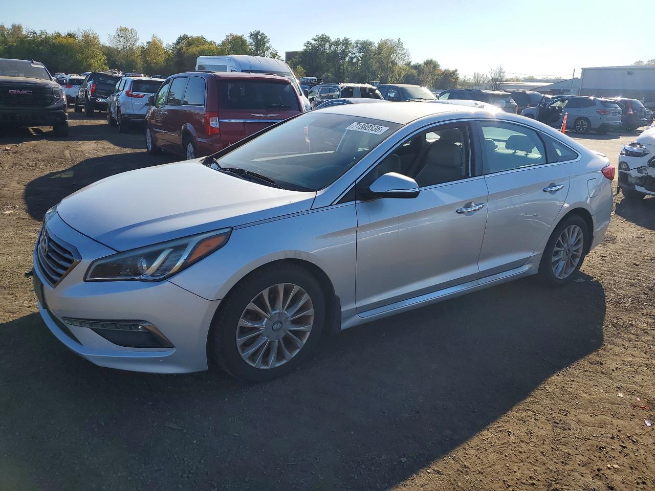 2015 HYUNDAI SONATA LIMITED | 5NPE34AF4FH200804 | UPCARS