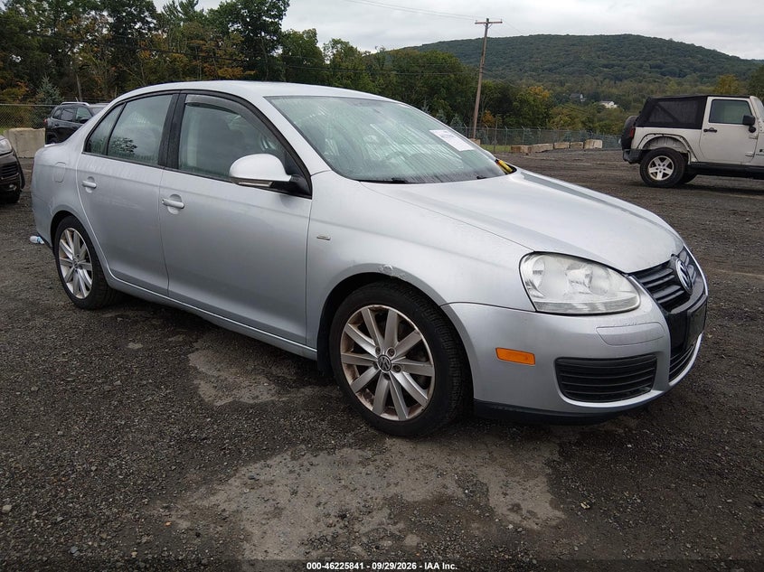 2010 VOLKSWAGEN JETTA WOLFSBURG EDITION | 3VWRA7AJ5AM074238 | UPCARS