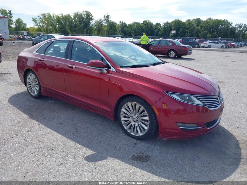 2014 LINCOLN MKZ | 3LN6L2JK1ER825612 | UPCARS
