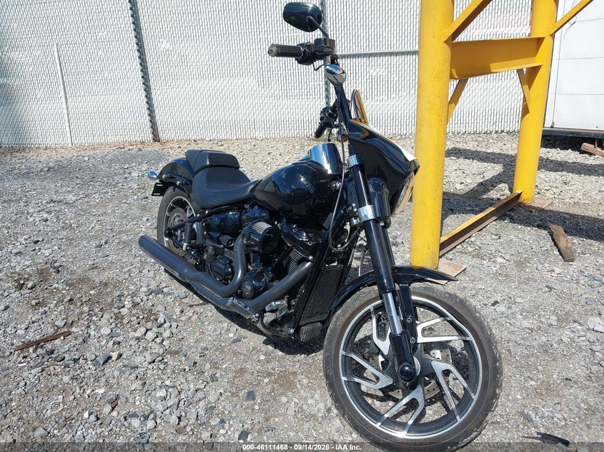 2018 HARLEY-DAVIDSON FLSB SPORT GLIDE | 1HD1YMJ24JC033649 | UPCARS