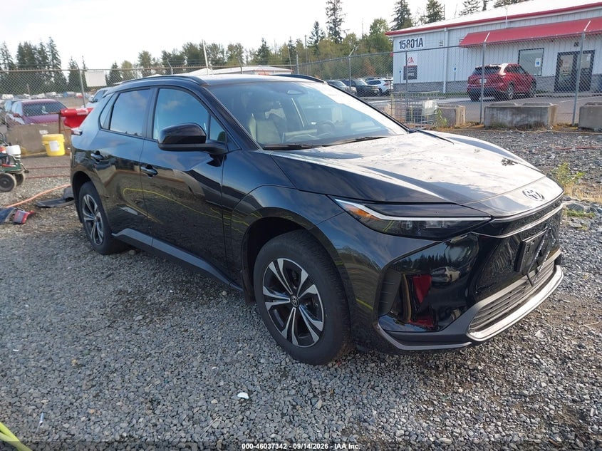 2025 TOYOTA BZ4 XLE | JTMABACA4SA100396 | UPCARS