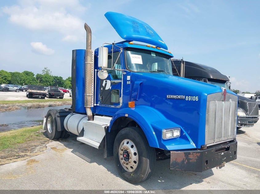 2013 KENWORTH CONSTRUCTION T800 | 1XKDA48X0DJ367573 | UPCARS
