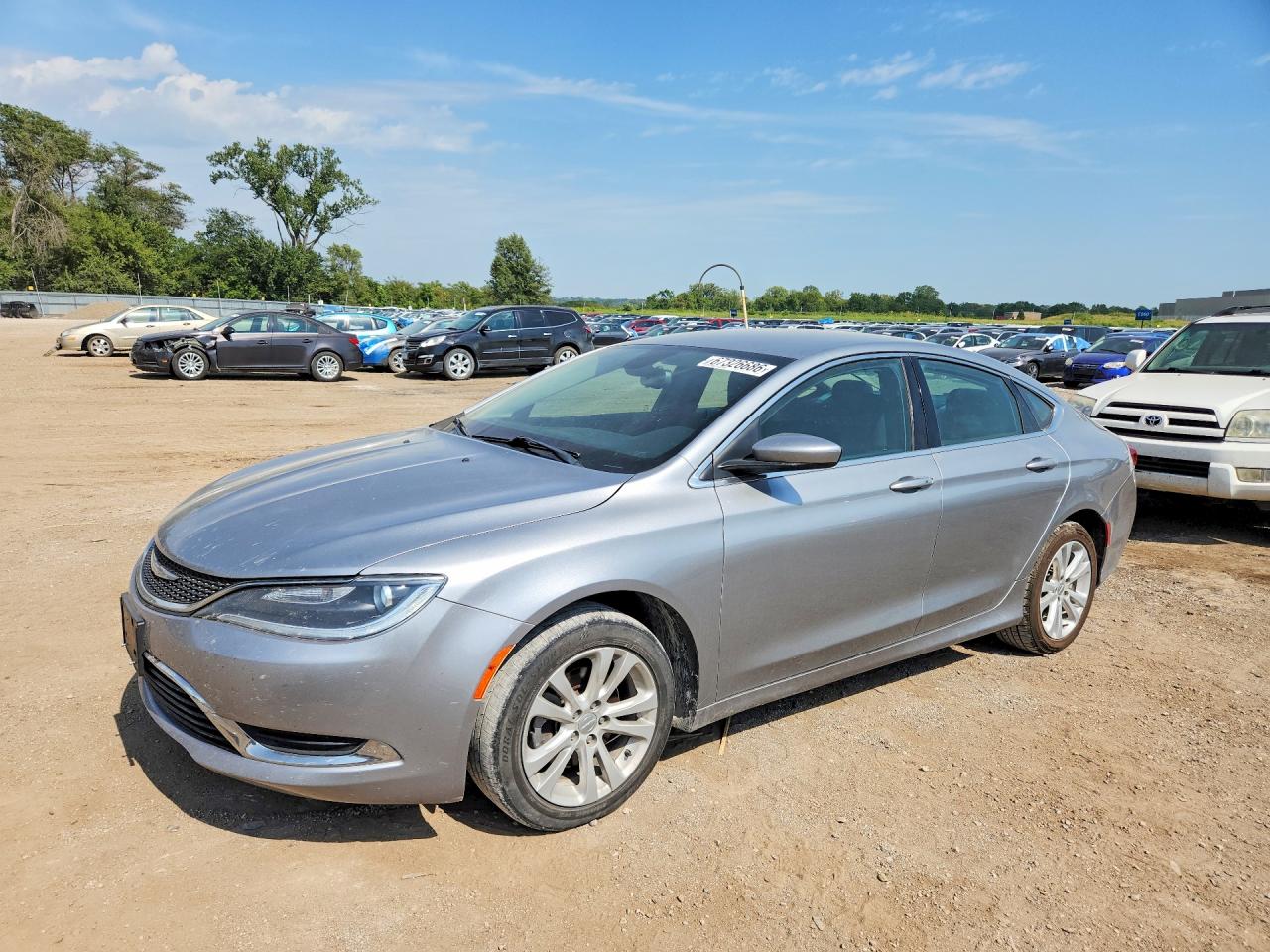 2016 CHRYSLER 200 LIMITED | 1C3CCCAB9GN154245 | UPCARS