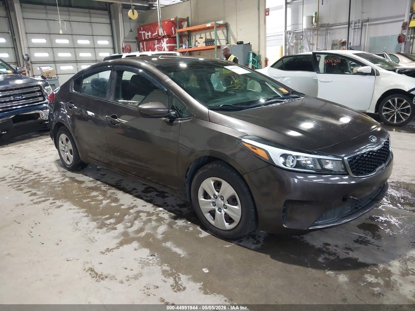 2018 KIA FORTE LX | 3KPFL4A75JE202166 | UPCARS