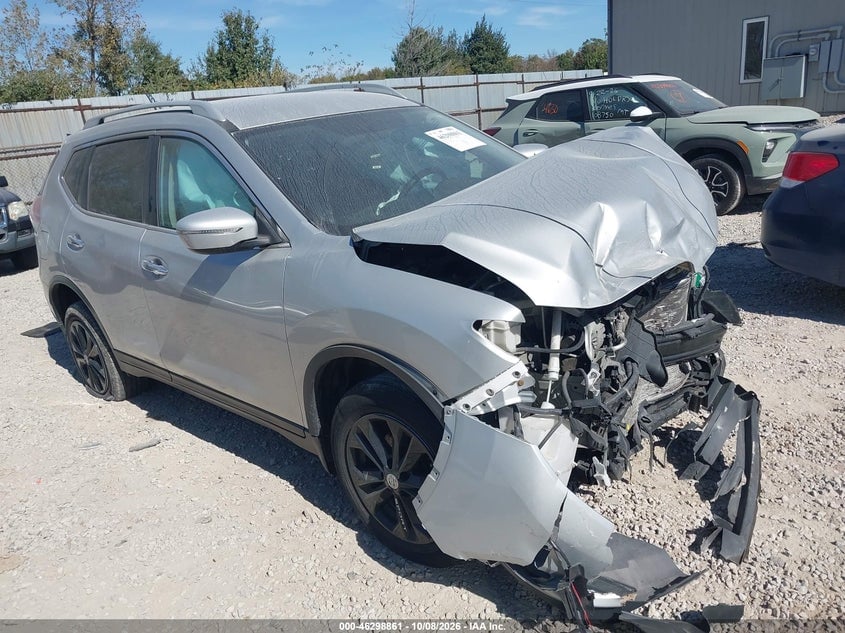 2015 NISSAN ROGUE SV | 5N1AT2MV8FC927585 | UPCARS