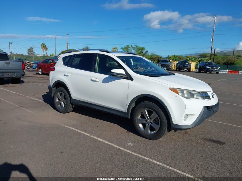 2015 TOYOTA RAV4 XLE | JTMWFREVXFD069037 | UPCARS