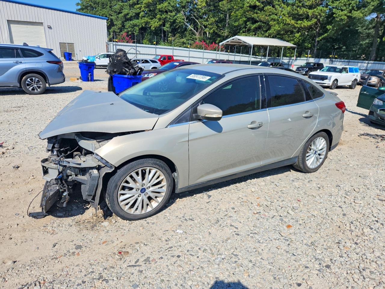 2015 FORD FOCUS TITANIUM | 1FADP3J25FL259143 | UPCARS