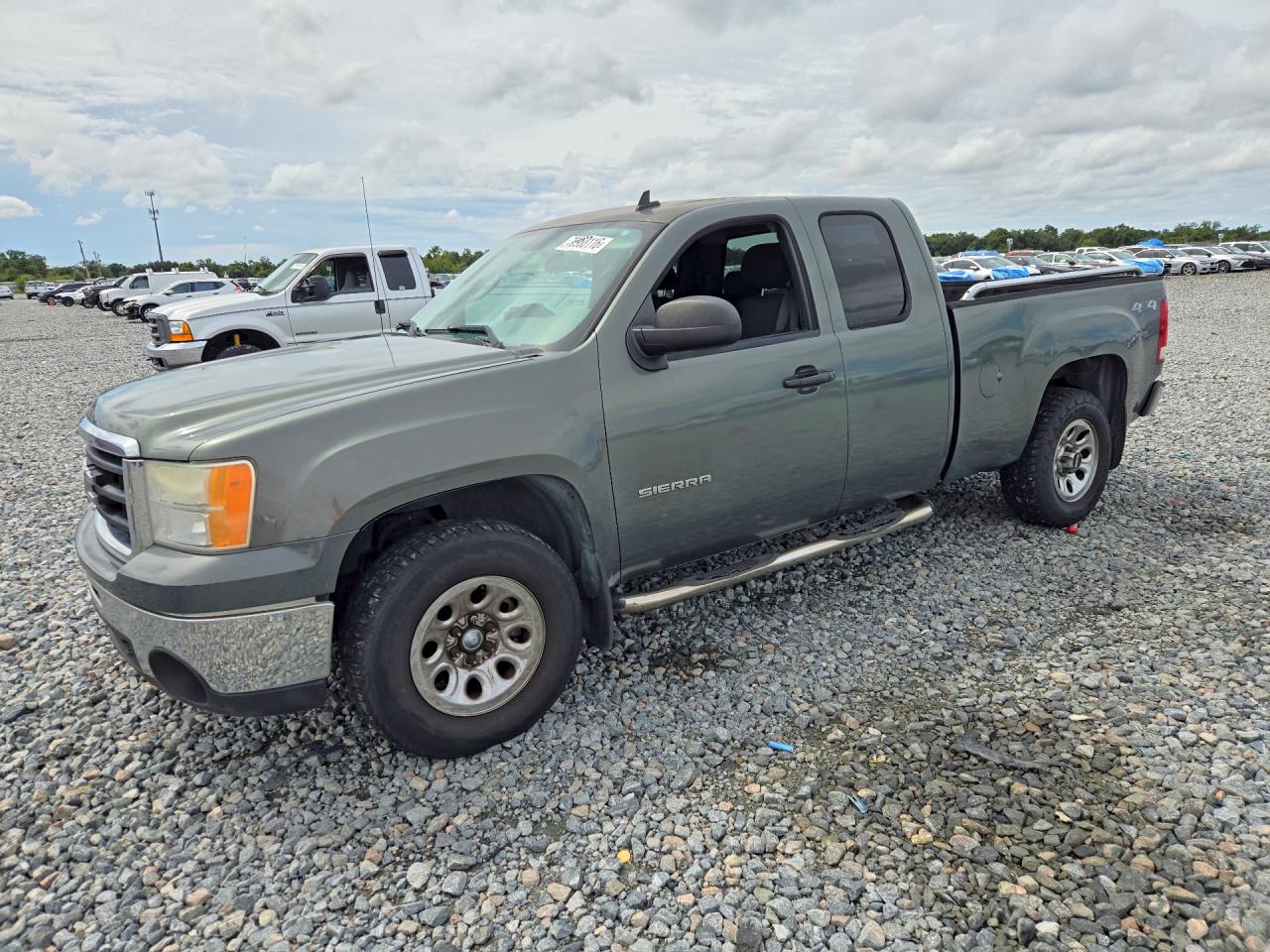 2011 GMC SIERRA K1500 SL | 1GTR2UEA6BZ127666 | UPCARS