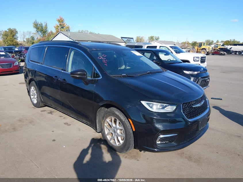 2022 CHRYSLER PACIFICA TOURING L | 2C4RC1BG2NR132690 | UPCARS
