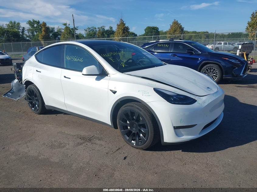 2023 TESLA MODEL Y AWD/LONG RANGE DUAL MOTOR ALL-WHEEL DRIVE | 7SAYGAEEXPF666791 | UPCARS