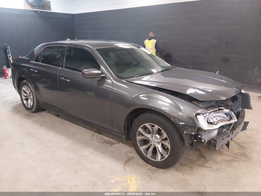 2015 CHRYSLER 300 LIMITED | 2C3CCAAG9FH929845 | UPCARS