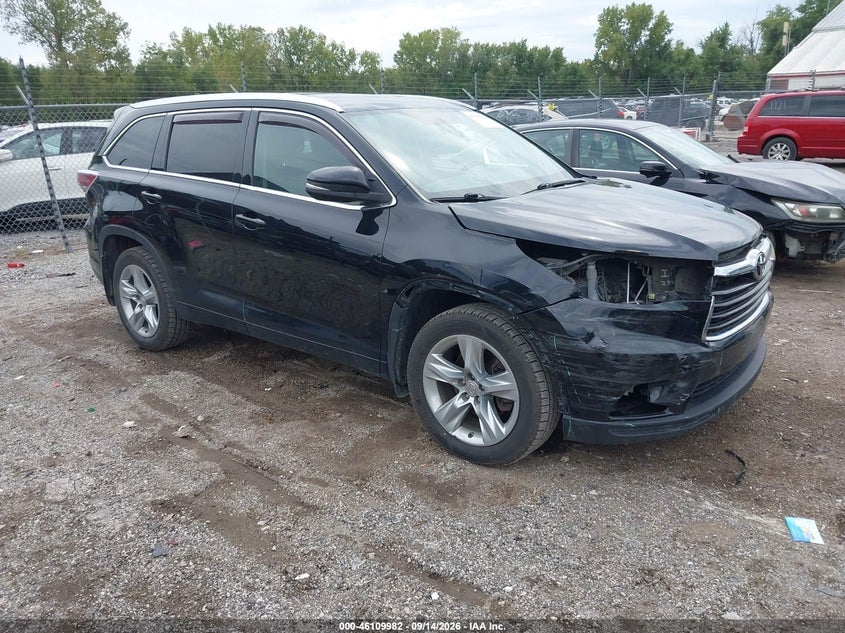 2015 TOYOTA HIGHLANDER LIMITED V6 | 5TDDKRFH3FS130552 | UPCARS