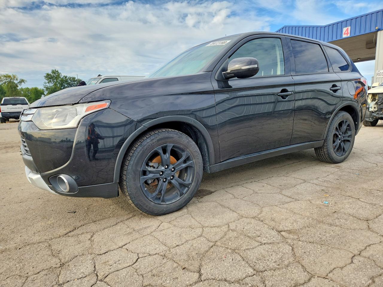 2015 MITSUBISHI OUTLANDER SE | JA4AD3A3XFZ013632 | UPCARS