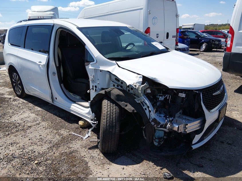 2023 CHRYSLER PACIFICA HYBRID TOURING L | 2C4RC1L79PR522980 | UPCARS