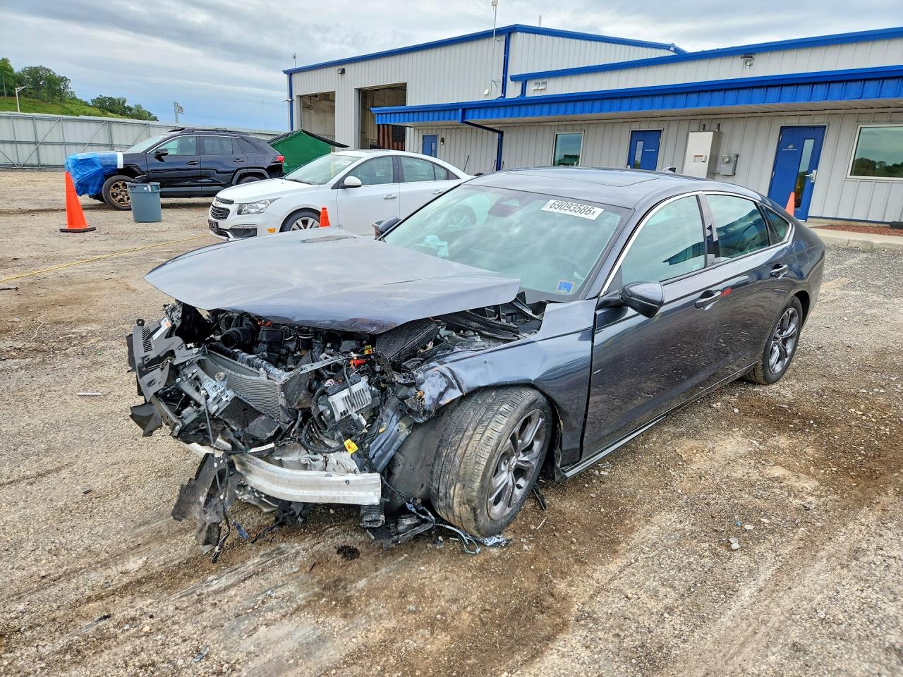 2025 HONDA ACCORD HYBRID EXL | 1HGCY2F68SA002087 | UPCARS