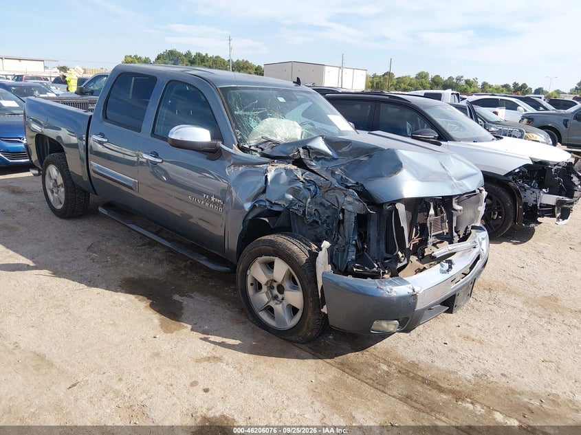 2011 CHEVROLET SILVERADO 1500 LT | 3GCPCSE03BG381304 | UPCARS