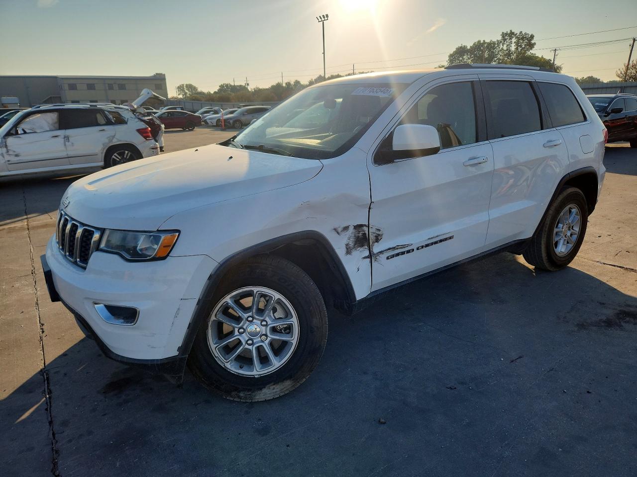 2019 JEEP CHEROKEE LAREDO | 1C4RJEAG9KC857576 | UPCARS