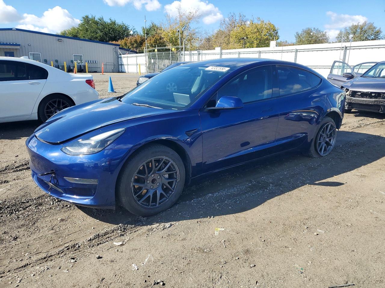 2022 TESLA MODEL 3 | 5YJ3E1EA7NF359828 | UPCARS