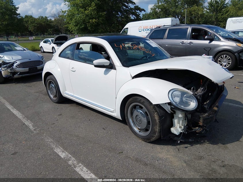 2012 VOLKSWAGEN BEETLE 2.5L | 3VWJP7AT9CM636626 | UPCARS