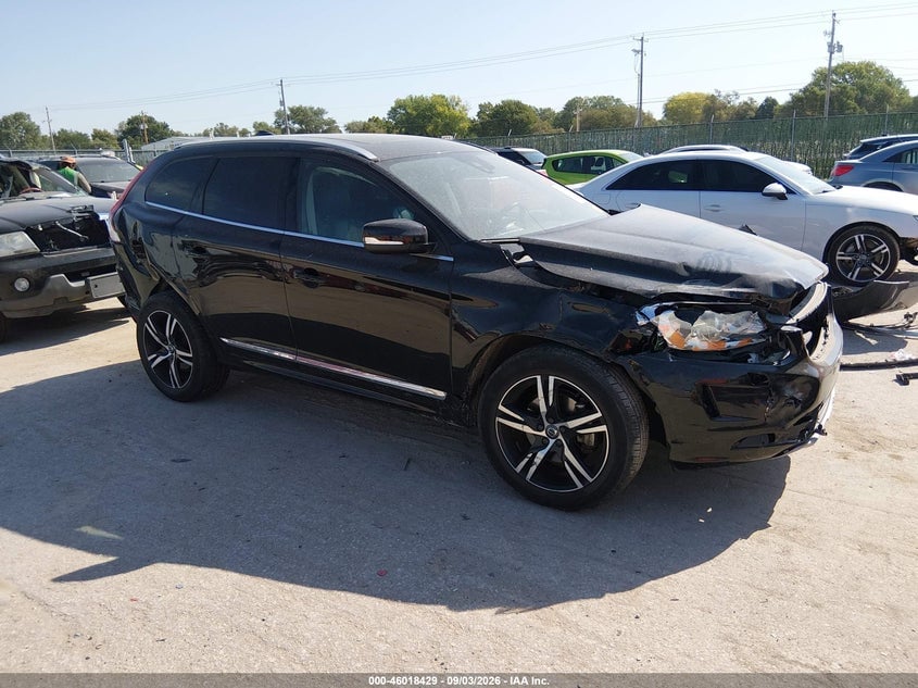2017 VOLVO XC60 T5 INSCRIPTION | YV440MDU9H2068364 | UPCARS