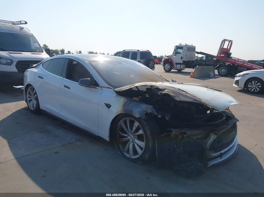 2016 TESLA MODEL S 60D/70D/75D/85D/90D | 5YJSA1E27GF121996 | UPCARS