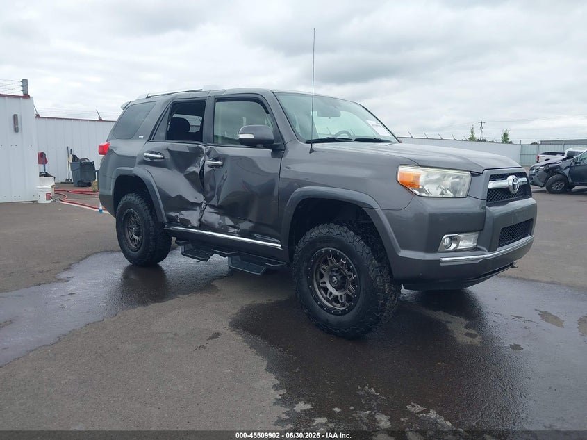 2013 TOYOTA 4RUNNER SR5 | JTEBU5JRXD5117676 | UPCARS