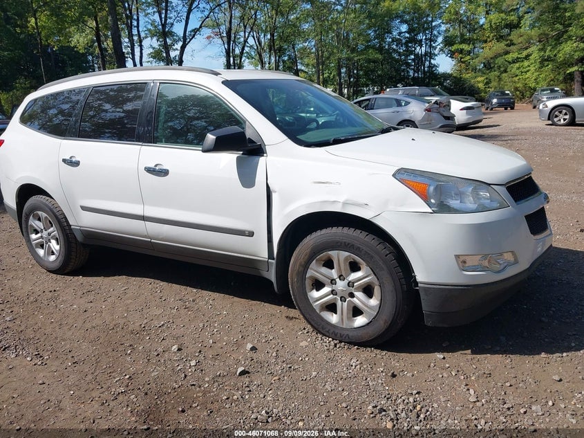 2010 CHEVROLET TRAVERSE LS | 1GNLREED1AS131642 | UPCARS
