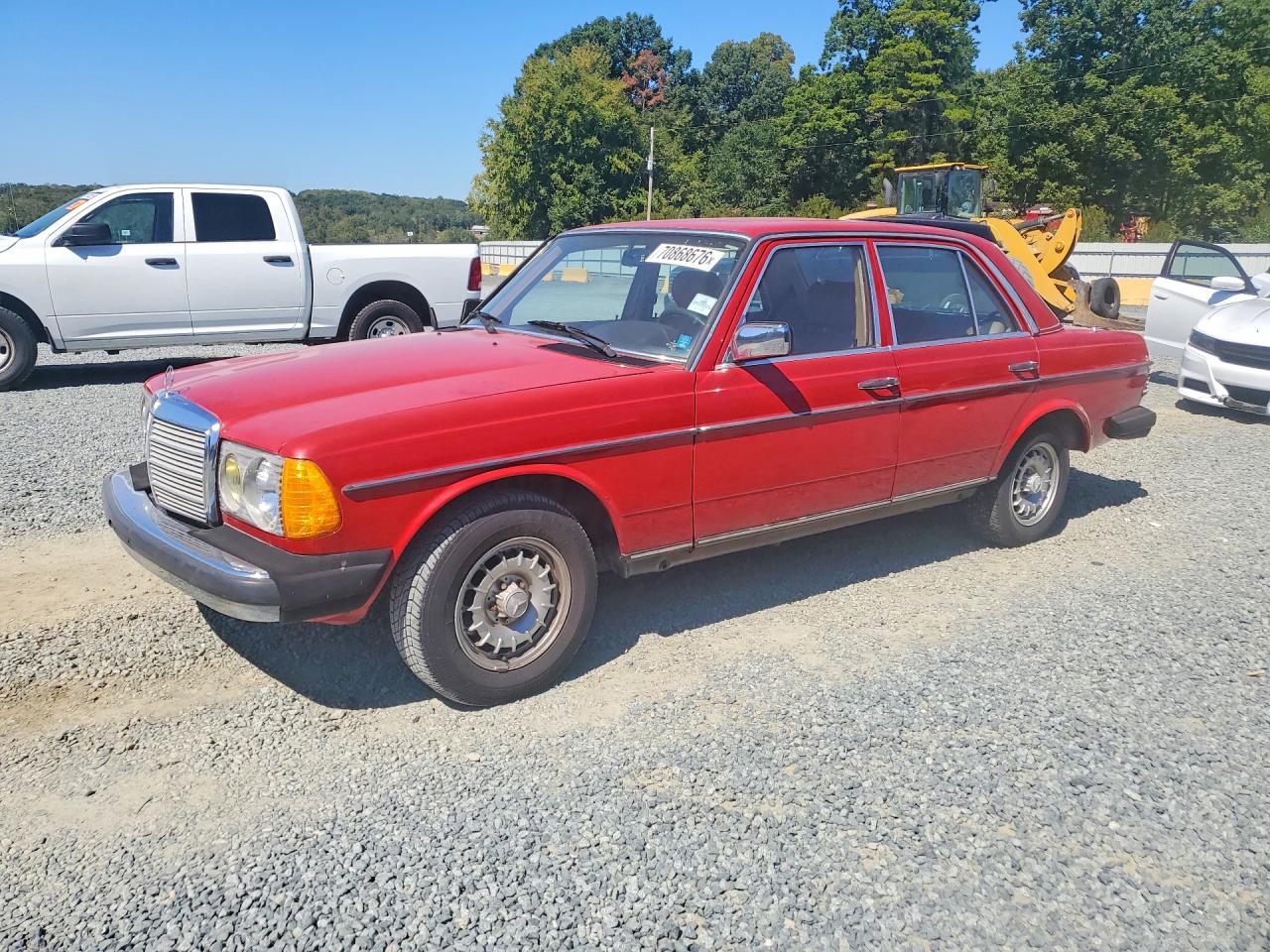 1983 MERCEDES-BENZ 300-CLASS DT | WDBAB33A0DB024182 | UPCARS