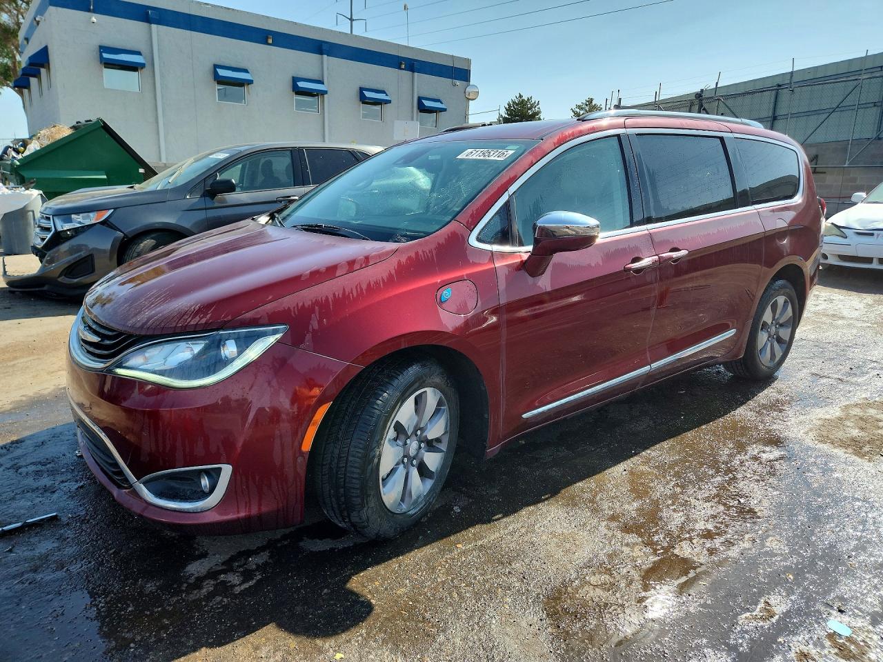 2018 CHRYSLER PACIFICA HYBRID LIMITED | 2C4RC1N75JR164300 | UPCARS