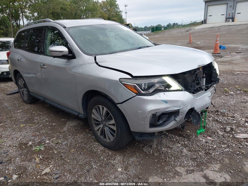 2018 NISSAN PATHFINDER SL | 5N1DR2MN8JC635732 | UPCARS