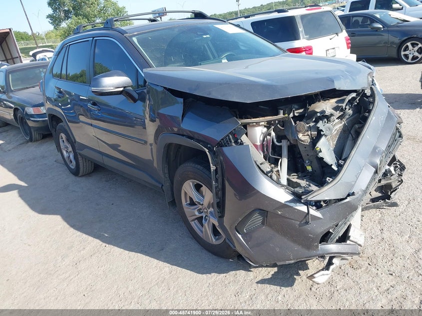 2023 TOYOTA RAV4 XLE | 2T3W1RFV6PW257202 | UPCARS