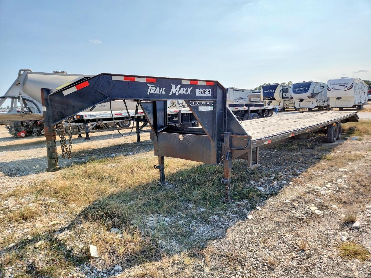 2022 TRAILMAXX GOOSENECK TRAILMAX EQUIPMENT TRAILER | 4T93H4023NM402361 | UPCARS
