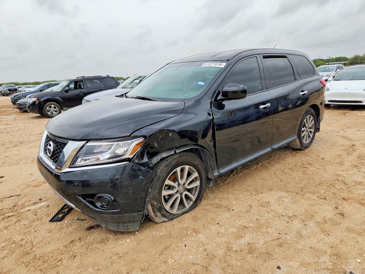 2015 NISSAN PATHFINDER S | 5N1AR2MN4FC623068 | UPCARS