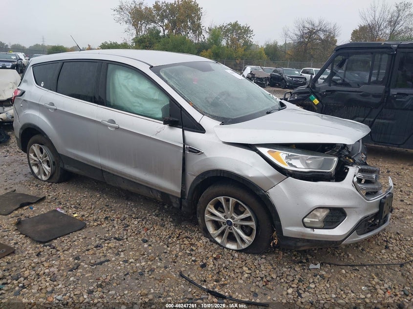 2017 FORD ESCAPE SE | 1FMCU9G98HUD44248 | UPCARS