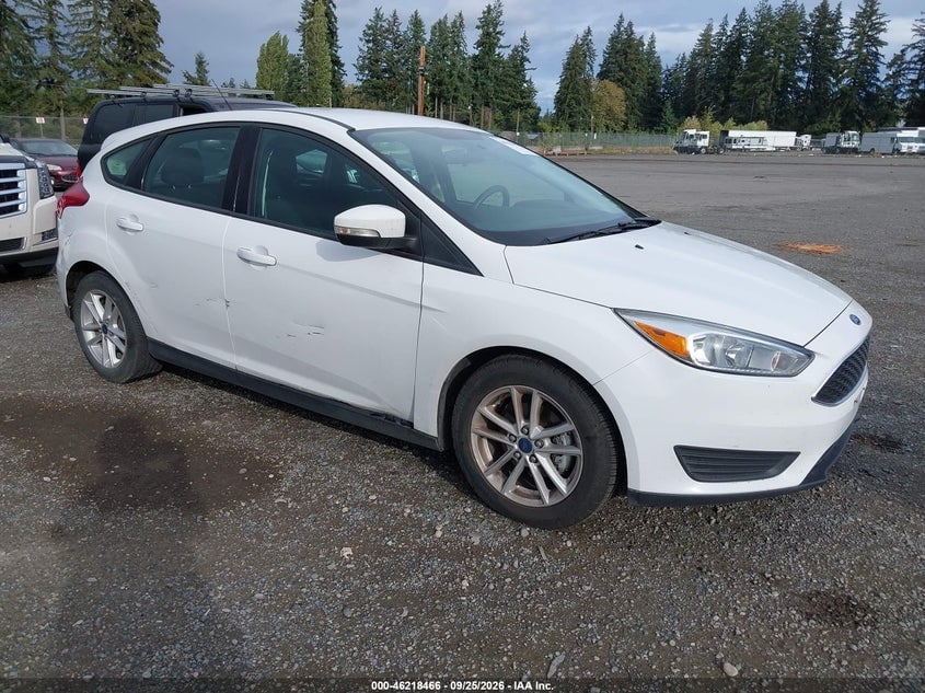 2015 FORD FOCU SE | 1FADP3K27FL316117 | UPCARS