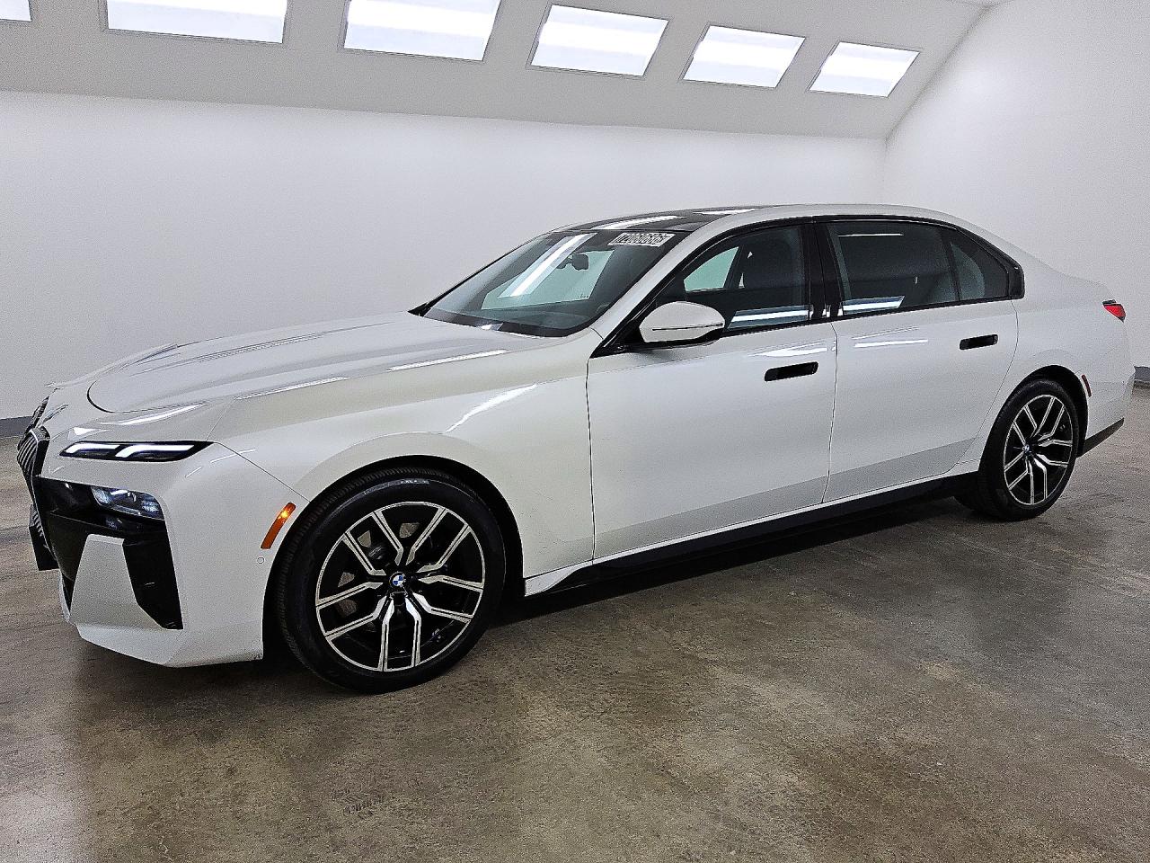 2025 BMW 7 SERIES XI | WBA33EH02SCU94141 | UPCARS