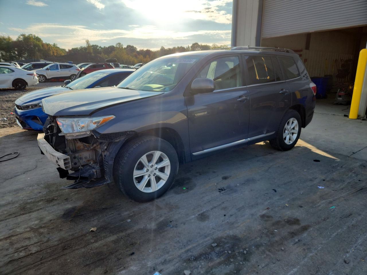2012 TOYOTA HIGHLANDER BASE | 5TDBK3EH8CS160776 | UPCARS